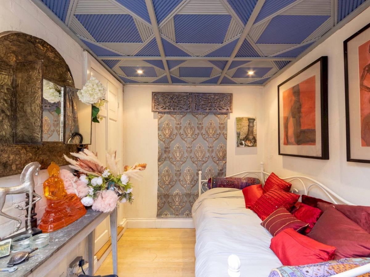 Pass The Keys Split-Floors Antique Apartment In Portobello Road Londres Exterior foto