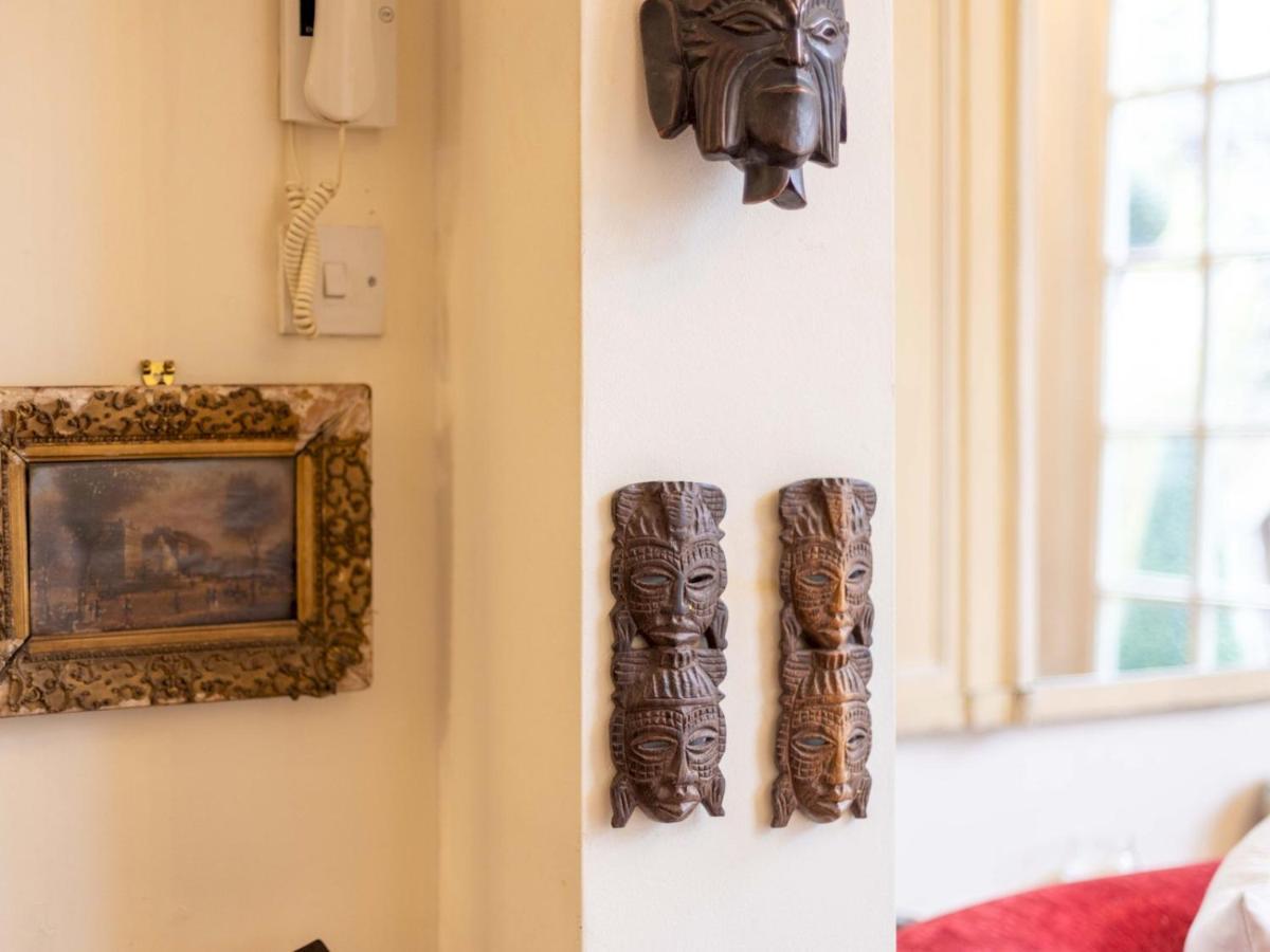 Pass The Keys Split-Floors Antique Apartment In Portobello Road Londres Exterior foto