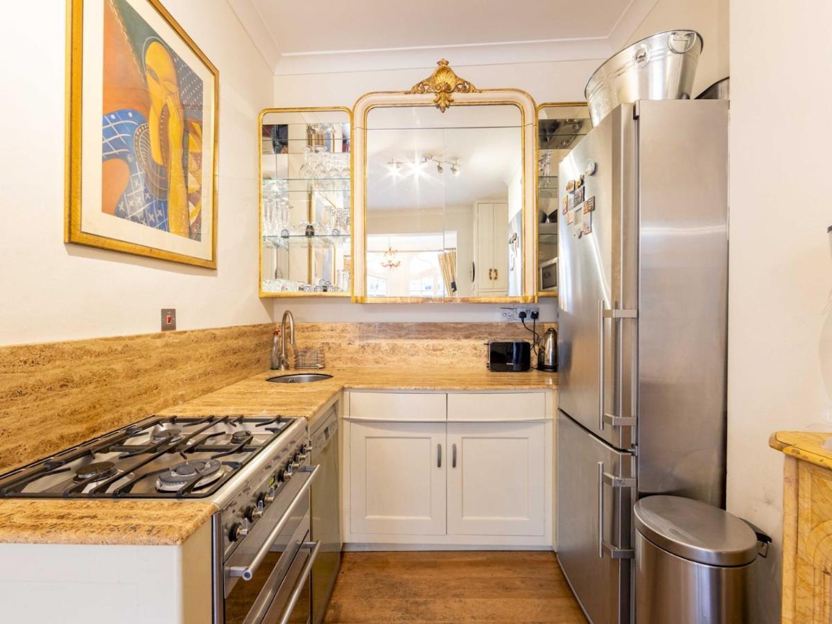 Pass The Keys Split-Floors Antique Apartment In Portobello Road Londres Exterior foto